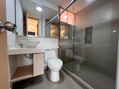 Apartamento de 2 alcobas en arriendo en Envigado, Envigado, 85 m² · foto 11 de 11