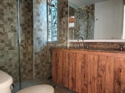 Casa en arriendo en El Poblado, Medellín · foto 18 de 19