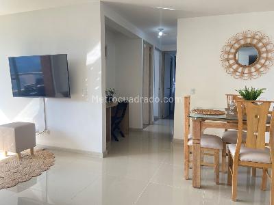 Apartamento de 3 alcobas en venta en Sabaneta, Sabaneta, 76 m² · foto 2 de 20