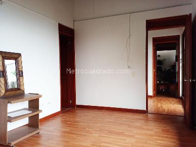 Casa de 5 alcobas en venta en El Chocho, Envigado, 344 m² · foto 11 de 16