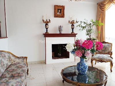 Casa de 5 alcobas en venta en El Chocho, Envigado, 344 m² · foto 2 de 16