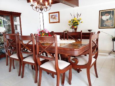 Casa de 5 alcobas en venta en El Chocho, Envigado, 344 m² · foto 3 de 16