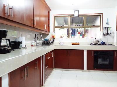Casa de 5 alcobas en venta en El Chocho, Envigado, 344 m² · foto 5 de 16