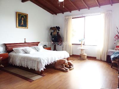 Casa de 5 alcobas en venta en El Chocho, Envigado, 344 m² · foto 8 de 16