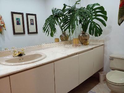 Casa de 3 alcobas en venta en Los Balsos, Medellín, 640 m² · foto 15 de 20