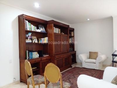 Casa de 3 alcobas en venta en Los Balsos, Medellín, 640 m² · foto 9 de 20