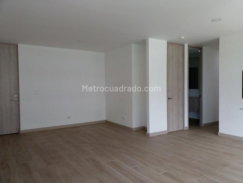 3BR Apartment in EL RETIRO (94 m²) - 3
