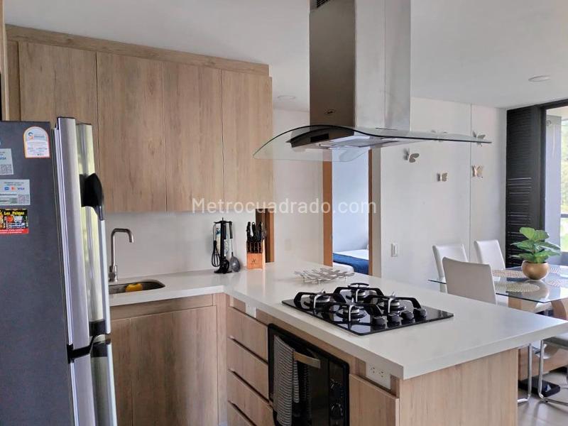 Apartamento Amoblado de 3 Alcobas en El Poblado - 6