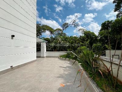 Apartamento en venta en El Poblado, Medellín · foto 20 de 20