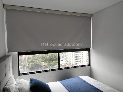Apartamento de 2 alcobas en arriendo en El Poblado, Medellín, 90 m² · foto 14 de 17