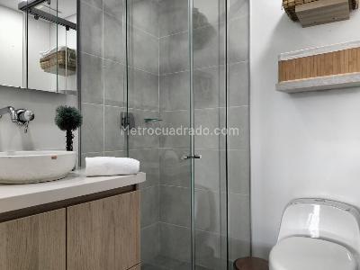 Apartamento de 2 alcobas en arriendo en El Poblado, Medellín, 90 m² · foto 17 de 17