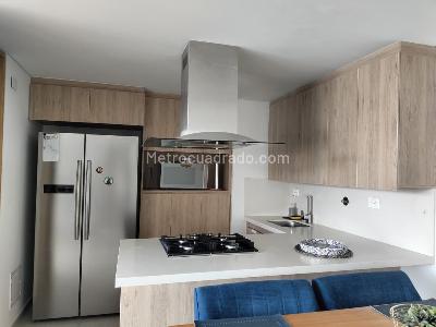 Apartamento de 2 alcobas en arriendo en El Poblado, Medellín, 90 m² · foto 5 de 17