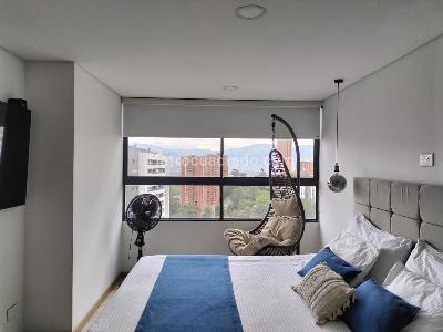 Apartamento de 2 alcobas en arriendo en El Poblado, Medellín, 90 m² · foto 9 de 17