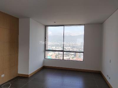 Apartamento en arriendo en Lalinde, Medellín · foto 9 de 20