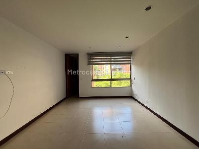 Apartamento de 3 alcobas en arriendo en El Poblado, Medellín, 135 m² · foto 10 de 18