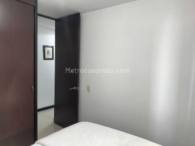 Apartamento de 3 alcobas en arriendo en El Poblado, Medellín, 90 m² · foto 13 de 19