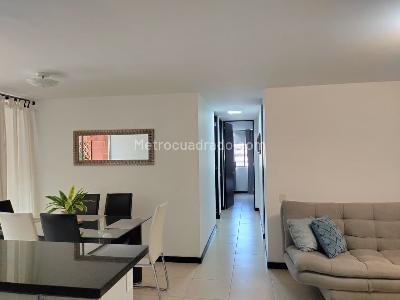 Apartamento de 3 alcobas en arriendo en El Poblado, Medellín, 90 m² · foto 4 de 19