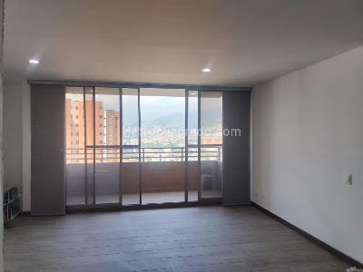 Apartamento en Arriendo, EL POBLADO, Medellín