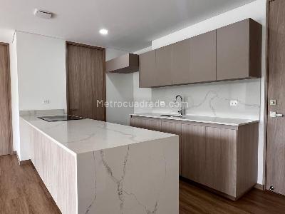 Apartamento de 2 alcobas en venta en Rionegro, Rionegro, 101 m² · foto 4 de 14