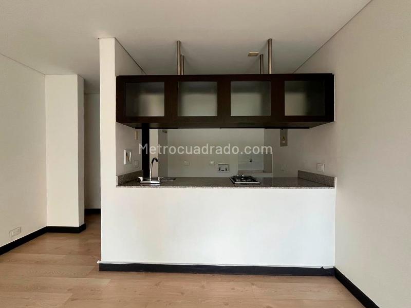 1BR Studio with Security in El Poblado - 6