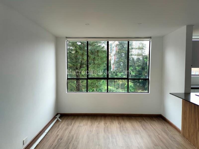 Apartamento Amplio de 3 Alcobas con Zonas Sociales en El Poblado - 6