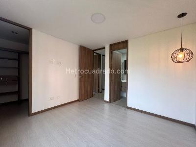 Apartamento de 3 alcobas en arriendo en Envigado, Envigado, 88 m² · foto 11 de 18