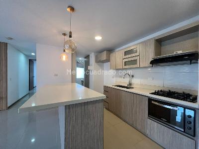 Apartamento de 3 alcobas en arriendo en Envigado, Envigado, 88 m² · foto 7 de 18