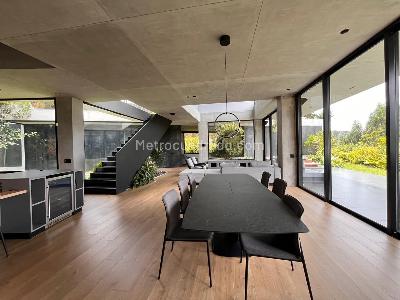 Casa de 4 alcobas en venta en Envigado, Envigado, 610 m² · foto 4 de 17