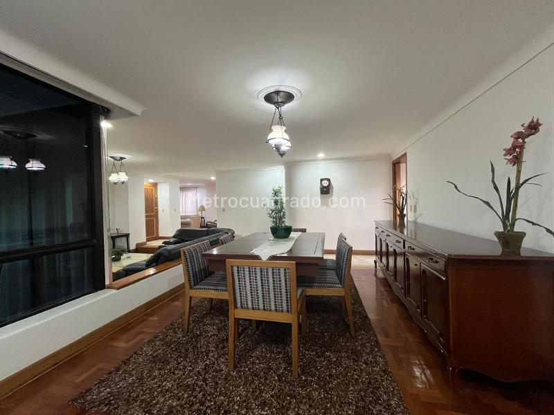 Furnished 3BR Apartment with Amenities in El Poblado - 3