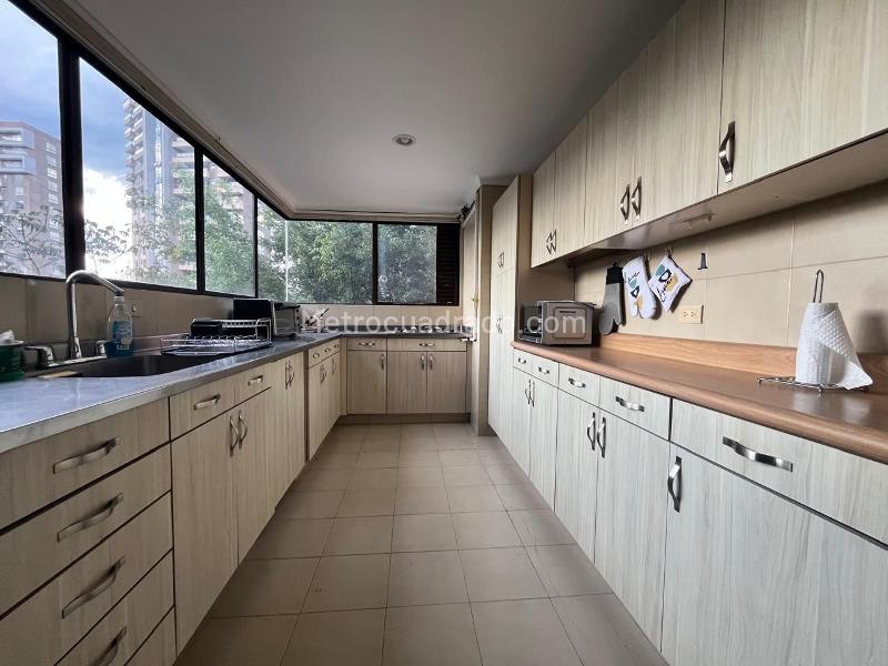 Furnished 3BR Apartment with Amenities in El Poblado - 5