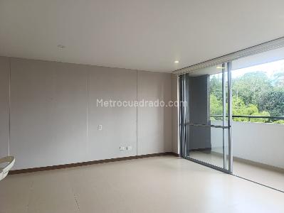 Apartamento de 1 alcoba en arriendo en Los Balsos, Medellín, 64 m² · foto 3 de 15