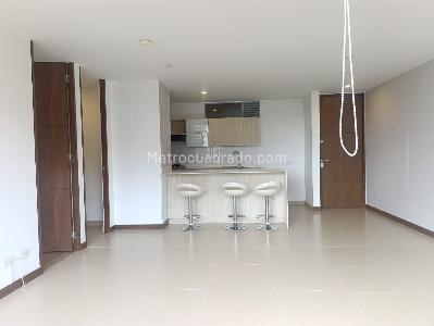 Apartamento de 1 alcoba en arriendo en Los Balsos, Medellín, 64 m² · foto 4 de 15