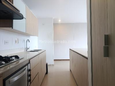 Apartamento de 1 alcoba en arriendo en Los Balsos, Medellín, 64 m² · foto 7 de 15