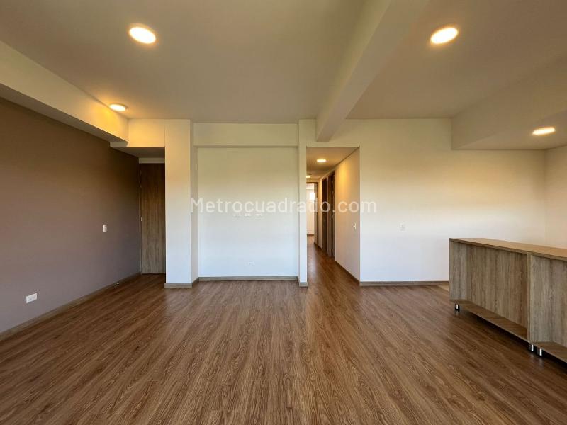 3BR Apartment in Rionegro (92 m²) - 2