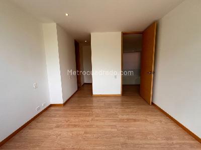 Apartamento de 3 alcobas en venta en El Poblado, Medellín, 180 m² · foto 16 de 20