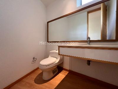Apartamento de 3 alcobas en venta en El Poblado, Medellín, 180 m² · foto 18 de 20