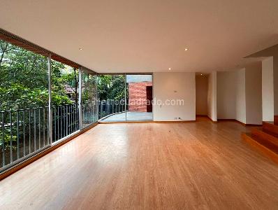 Apartamento de 3 alcobas en venta en El Poblado, Medellín, 180 m² · foto 3 de 20