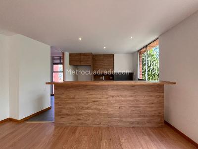 Apartamento de 3 alcobas en venta en El Poblado, Medellín, 180 m² · foto 6 de 20