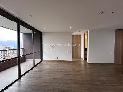 Apartamento de 1 alcoba en arriendo en Los Balsos, Medellín, 67 m² · foto 3 de 14