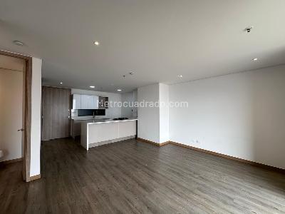 Apartamento de 1 alcoba en arriendo en Los Balsos, Medellín, 67 m² · foto 4 de 14