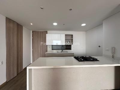 Apartamento de 1 alcoba en arriendo en Los Balsos, Medellín, 67 m² · foto 5 de 14