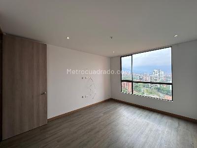 Apartamento de 1 alcoba en arriendo en Los Balsos, Medellín, 67 m² · foto 11 de 14