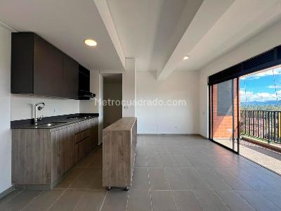 Apartamento de 2 alcobas en venta en Rionegro, Rionegro, 64 m² · foto 2 de 11
