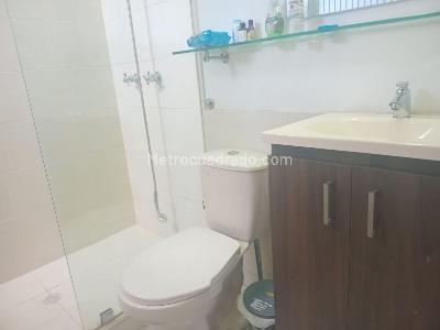 Apartamento de 4 alcobas en venta en El Poblado, Medellín, 167 m² · foto 16 de 17