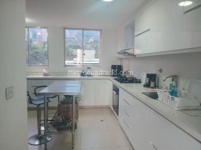 Apartamento de 4 alcobas en venta en El Poblado, Medellín, 167 m² · foto 5 de 17