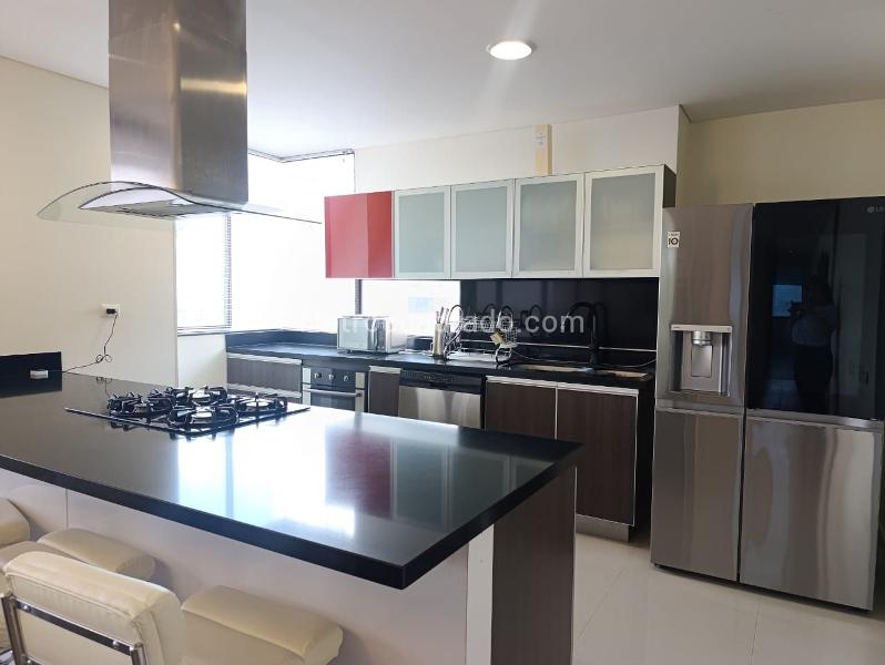Apartamento en Venta, EL POBLADO, Medellín - Więcej