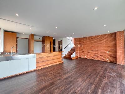 Apartamento de 2 alcobas en venta en El Poblado, Medellín, 140 m² · foto 4 de 19