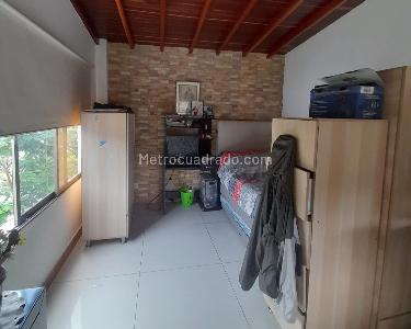 Casa de 3 alcobas en venta en Envigado, Envigado, 110 m² · foto 5 de 9
