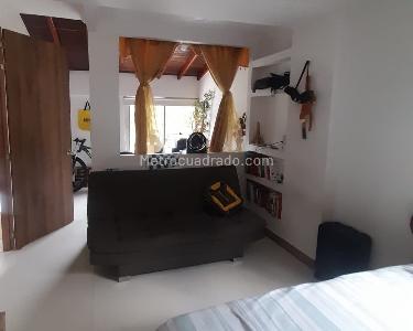 Casa de 3 alcobas en venta en Envigado, Envigado, 110 m² · foto 7 de 9