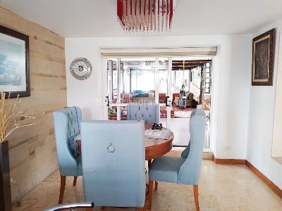 Casa de 5 alcobas en venta en El Poblado, Medellín, 300 m² · foto 3 de 18